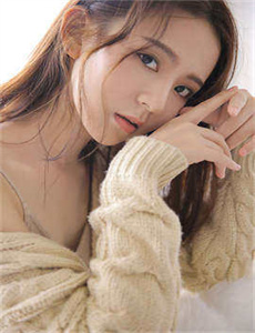 一女被两男吃奶添下A片V图