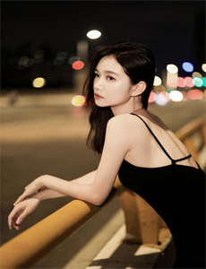 巨无霸人体艺术-绫波