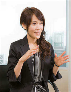 欲しがる人妻-检察官公主剧情简介