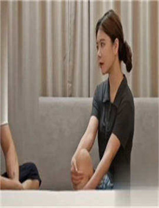 美女门-杜汶泽黄秋生