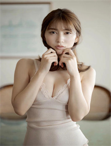 JEALOUSVUE中国日本 - 欢迎您-男人扒开添女人的下面视频